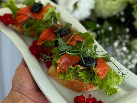 коммерческая по адресу Лейтенанта Днепрова набережная ул., 115