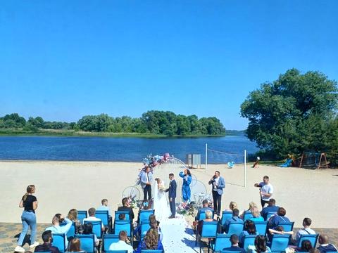 коммерческая по адресу Лейтенанта Днепрова набережная ул., 115