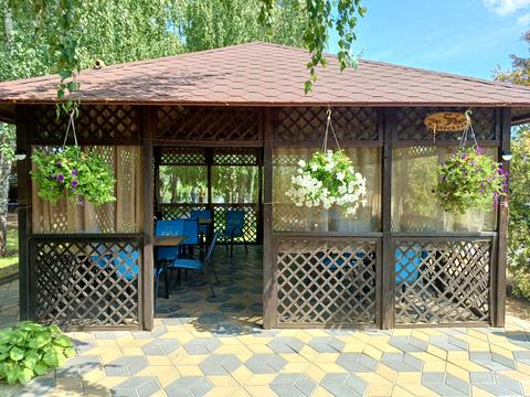 коммерческая по адресу Лейтенанта Днепрова набережная ул., 115