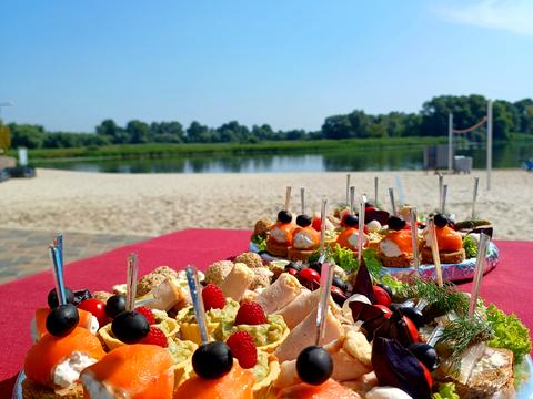 коммерческая по адресу Лейтенанта Днепрова набережная ул., 115