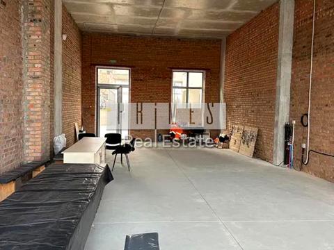 комерційна за адресою Набережно-Хрещатицька вул., 21