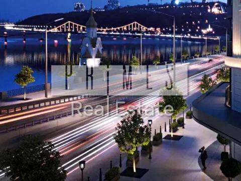 комерційна за адресою Набережно-Хрещатицька вул., 21