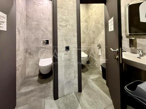 комерційна за адресою Київ, Берестейський просп. (Перемоги), 26