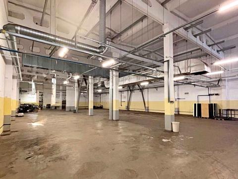 коммерческая по адресу Журналістів ул., 7В