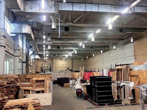 коммерческая по адресу Журналістів ул., 7В