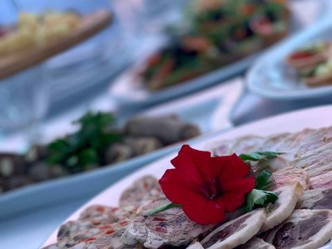 коммерческая по адресу Лейтенанта Днепрова набережная ул., 115