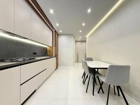 квартира за адресою Івано-Франківськ, Героїв Миколаєва вул., 129А, корпус 11, 7, 8