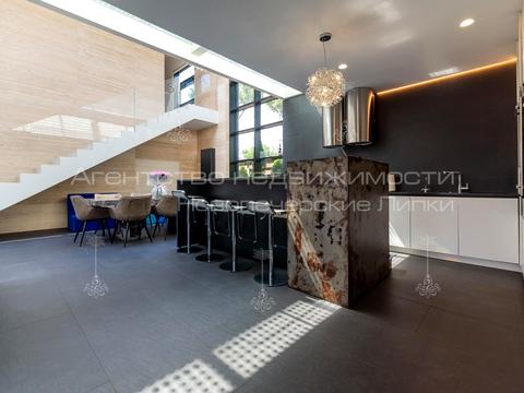 дом по адресу Февральская ул.