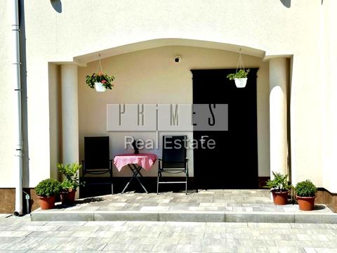 будинок за адресою Сонячна вул.