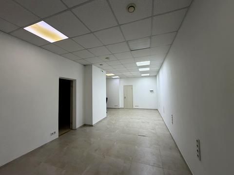 коммерческая по адресу Антоновича ул. (Горького), 157