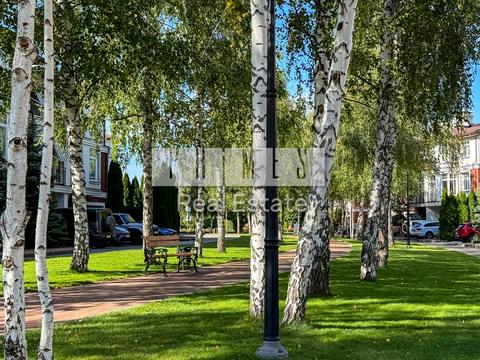 будинок за адресою смт. Козин, Старокиївська вул.