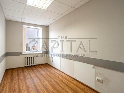 комерційна за адресою Київ, Хорива вул., 31-А