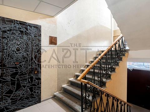 комерційна за адресою Київ, Хорива вул., 31-А