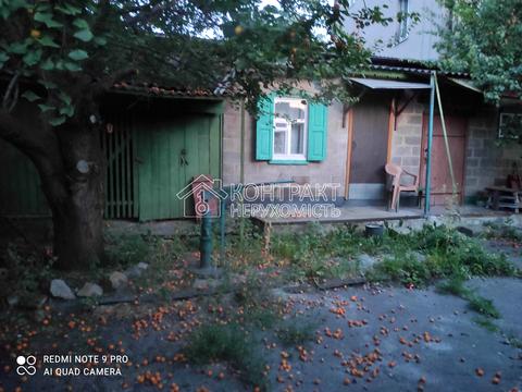 будинок за адресою Вятська вул.