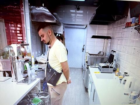 коммерческая по адресу Владислава Бувалкина ул. (Бочарова Генерала), 37