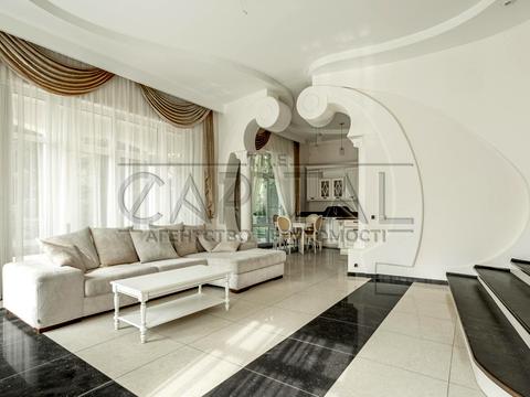 дом по адресу авіаторів