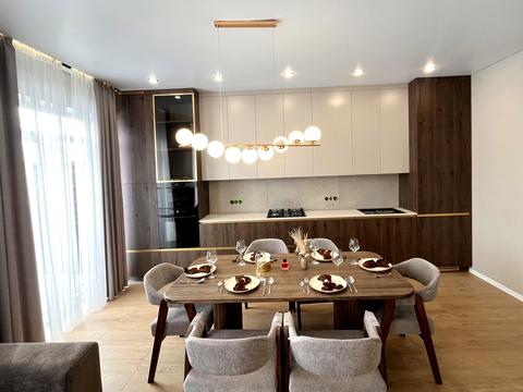 дом по адресу Дружбы бульв.