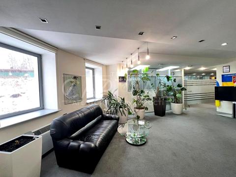 коммерческая по адресу Спортивная пл., 1а