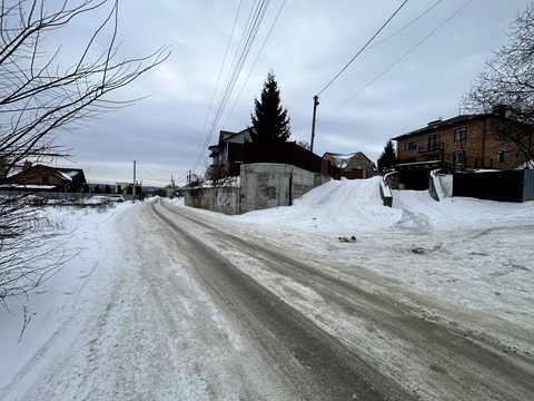 будинок за адресою Набережна вул., 25