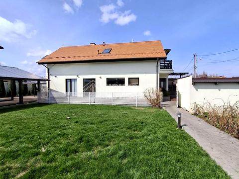 дом по адресу Шуьілова вул.