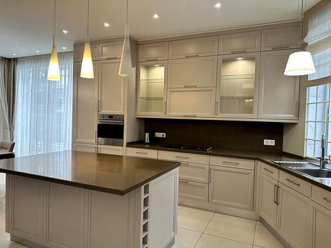 будинок за адресою Порічкова вул., 166