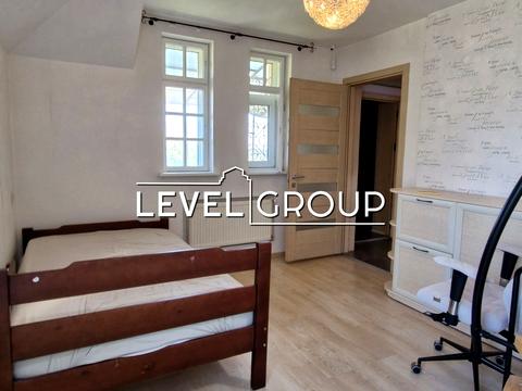 будинок за адресою Суворова вул., 7