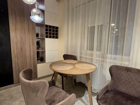 квартира за адресою Юліана Целевича вул., 10/2