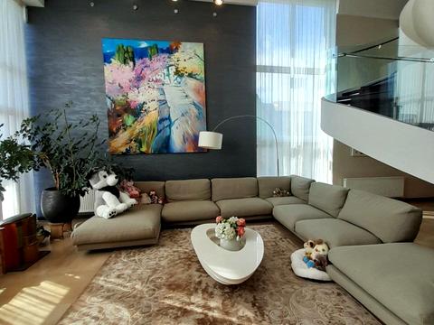 будинок за адресою Олександра Матросова вул.