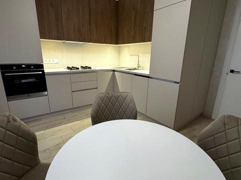 квартира за адресою Юліана Пелеша вул., 3