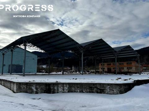 коммерческая по адресу Свободи ул., 16