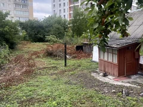 ділянка за адресою Завадського вул., 8