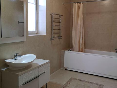 будинок за адресою Василя Данилевича вул. (Толбухіна)