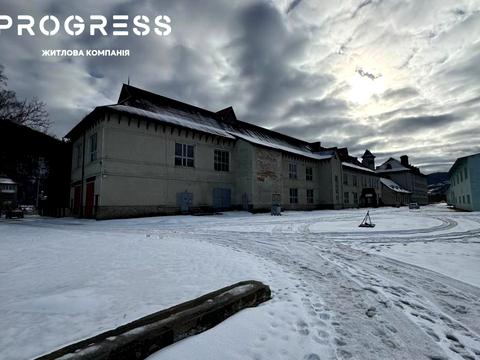 коммерческая по адресу Свободи ул., 16