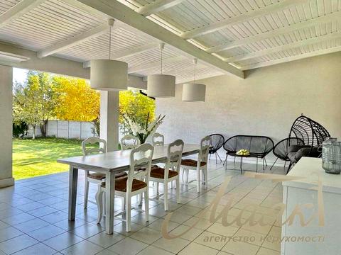 дом по адресу Ивана Сирко ул.