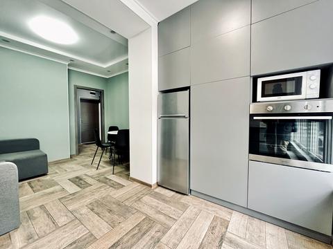 квартира за адресою Бакинська вул., 1