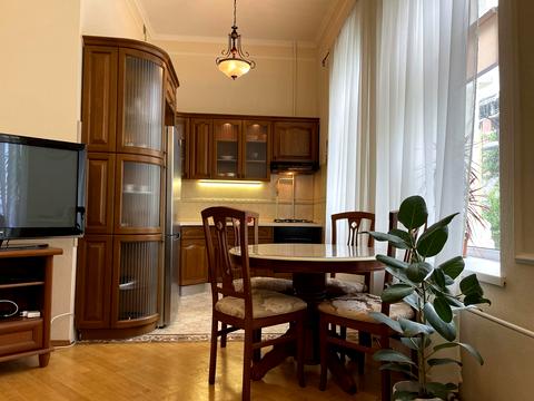 квартира за адресою Стрілецька вул., 7/6