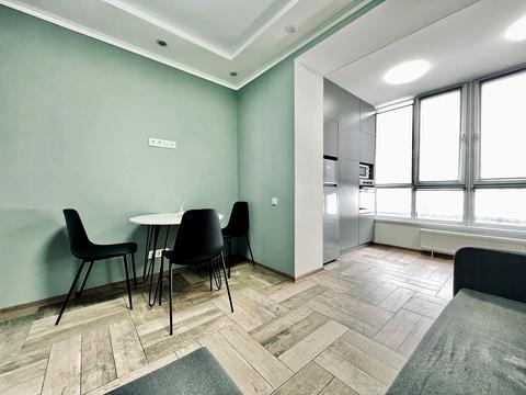 квартира за адресою Бакинська вул., 1