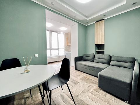 квартира за адресою Бакинська вул., 1