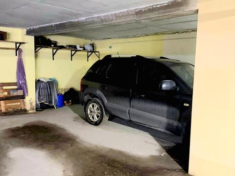 паркоместо по адресу Покровська ул., 28-А