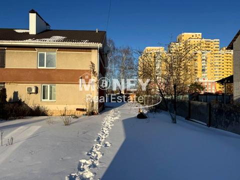 будинок за адресою Бортничі