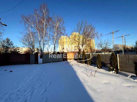 будинок за адресою Бортничі