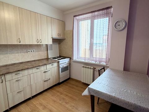 квартира за адресою Грушевського вул., 27