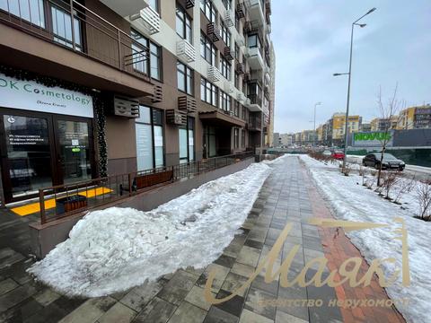 комерційна за адресою Генерала Грекова вул., 2