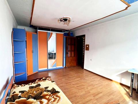 квартира за адресою Сергія Єфремова вул., 68