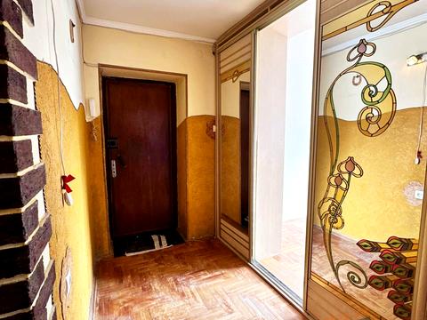 квартира за адресою Сергія Єфремова вул., 68