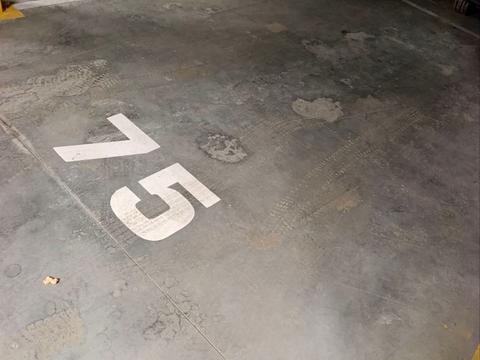 паркоместо по адресу Львов, Навроцкого ул., 39