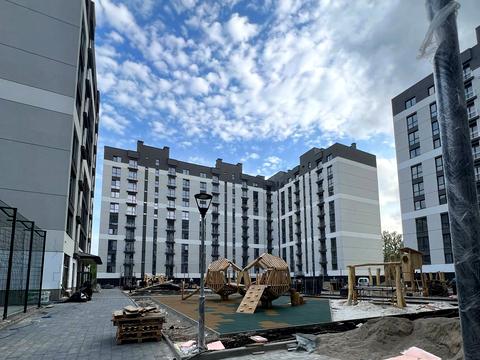 квартира за адресою Виноградна вул., 18