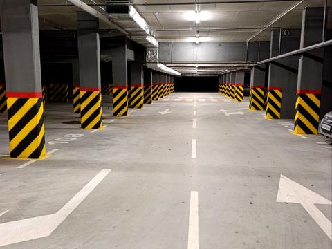 паркоместо по адресу Навроцкого ул., 35