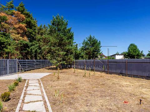 будинок за адресою Прилісна, 7