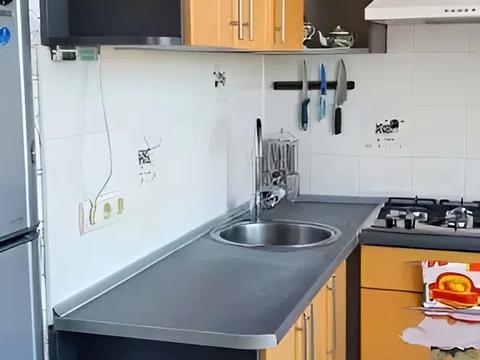 квартира за адресою Владислава Зубенка вул. (Тимурівців), 21